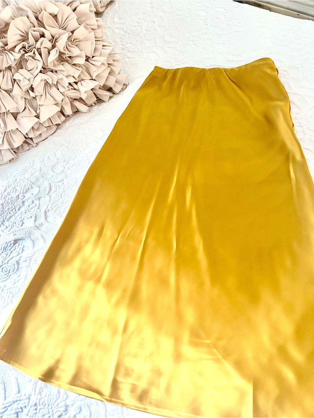 “yellow-gold” Satin Midi Skirt - Women